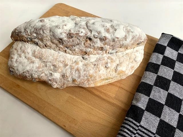 Grote kerststol zonder spijs