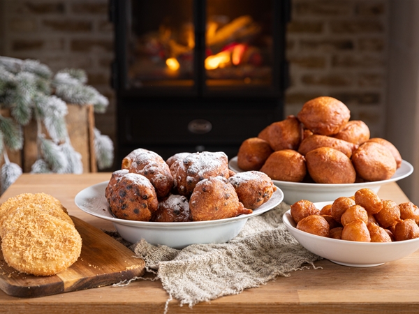 Oliebollen en appelbeignets